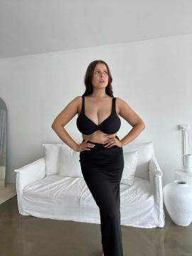 OnlyFans - Kiki / @kikiii.isabella Scene 99 — photo 4 of 20
