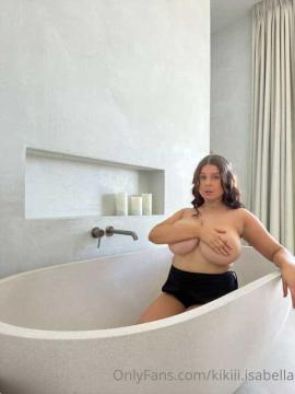 OnlyFans - Kiki / @kikiii.isabella Scene 110 — photo 10 of 20