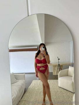 OnlyFans - Kiki / @kikiii.isabella Scene 111 — photo 7 of 20