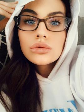 OnlyFans - Your Sports Fantasy Girl / @sportsandtools Scene 5 — photo 9 of 20