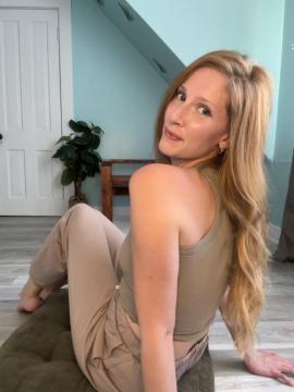 OnlyFans - Emerson Bloom / @emersonbloom Scene 27