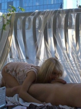 Balcony fucking teens — photo 12 of 16