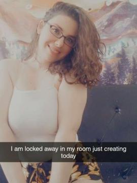 OnlyFans - MomNextDoorVIP / @momnextdoorvip Scene 2 — photo 17 of 20