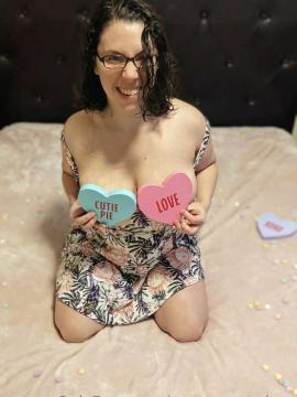 OnlyFans - MomNextDoorVIP / @momnextdoorvip Scene 11