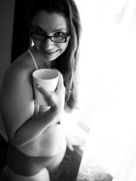 OnlyFans - MomNextDoorVIP / @momnextdoorvip Scene 45 — photo 20 of 20