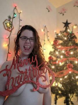 OnlyFans - MomNextDoorVIP / @momnextdoorvip Scene 55 — photo 4 of 20