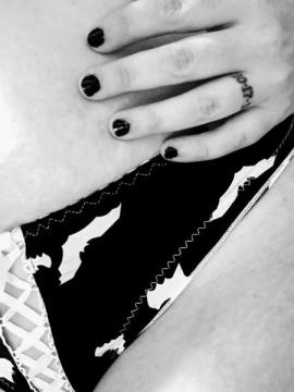 OnlyFans - MomNextDoorVIP / @momnextdoorvip Scene 72 — photo 19 of 20