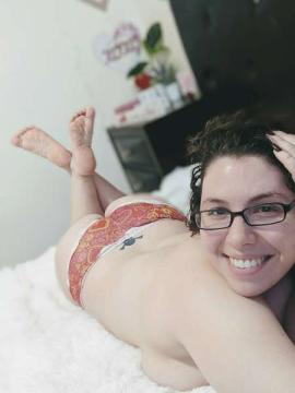 OnlyFans - MomNextDoorVIP / @momnextdoorvip Scene 83 — photo 15 of 20