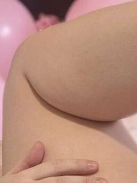 OnlyFans - MomNextDoorVIP / @momnextdoorvip Scene 84 — photo 5 of 20