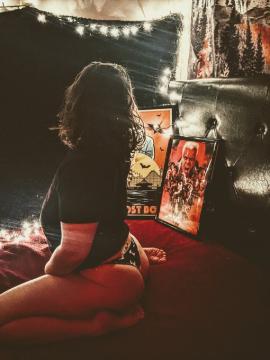 OnlyFans - MomNextDoorVIP / @momnextdoorvip Scene 95 — photo 10 of 20