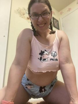 OnlyFans - MomNextDoorVIP / @momnextdoorvip Scene 117 — photo 4 of 20