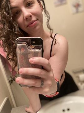 OnlyFans - MomNextDoorVIP / @momnextdoorvip Scene 126 — photo 14 of 20