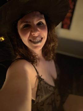 OnlyFans - MomNextDoorVIP / @momnextdoorvip Scene 135 — photo 18 of 20