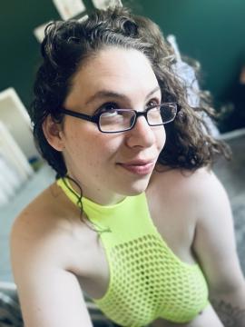 OnlyFans - MomNextDoorVIP / @momnextdoorvip Scene 136 — photo 13 of 20