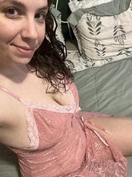OnlyFans - MomNextDoorVIP / @momnextdoorvip Scene 141 — photo 2 of 20