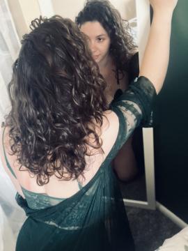 OnlyFans - MomNextDoorVIP / @momnextdoorvip Scene 149 — photo 7 of 20