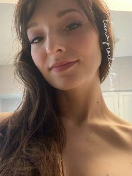 OnlyFans - Lexi Luna / @lexilunaxoxo Scene 33 — photo 2 of 20