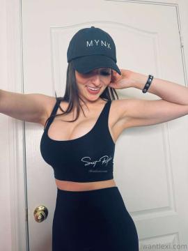 OnlyFans - Lexi Luna / @lexilunaxoxo Scene 110 — photo 5 of 20