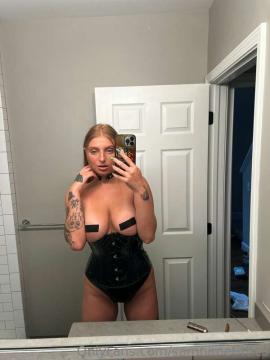 OnlyFans - samnime / @samnimetitties Scene 54 — photo 10 of 20