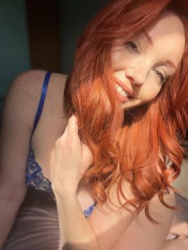 OnlyFans - Sweetlikestrawberrywine / @sweetstrawberrywine Scene 12 — photo 7 of 20