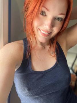 OnlyFans - Sweetlikestrawberrywine / @sweetstrawberrywine Scene 13 — photo 3 of 20