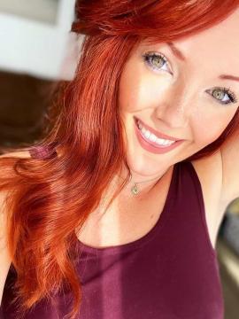 OnlyFans - Sweetlikestrawberrywine / @sweetstrawberrywine Scene 18 — photo 16 of 20