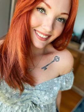OnlyFans - Sweetlikestrawberrywine / @sweetstrawberrywine Scene 19 — photo 11 of 20