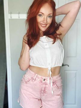 OnlyFans - Sweetlikestrawberrywine / @sweetstrawberrywine Scene 23 — photo 9 of 20