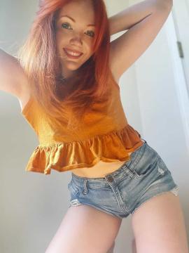 OnlyFans - Sweetlikestrawberrywine / @sweetstrawberrywine Scene 35 — photo 4 of 20