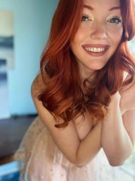 OnlyFans - Sweetlikestrawberrywine / @sweetstrawberrywine Scene 75 — photo 8 of 20