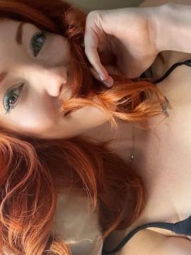 OnlyFans - Sweetlikestrawberrywine / @sweetstrawberrywine Scene 77 — photo 5 of 20
