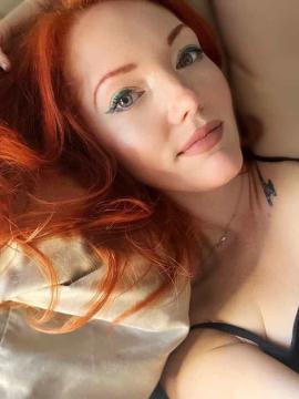 OnlyFans - Sweetlikestrawberrywine / @sweetstrawberrywine Scene 77 — photo 10 of 20
