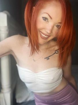 OnlyFans - Sweetlikestrawberrywine / @sweetstrawberrywine Scene 78 — photo 11 of 20