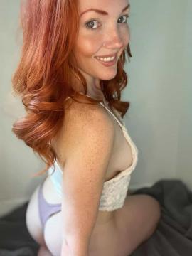 OnlyFans - Sweetlikestrawberrywine / @sweetstrawberrywine Scene 83 — photo 1 of 20