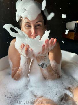 OnlyFans - Jane / @janenaughtymom Scene 6 — photo 12 of 20