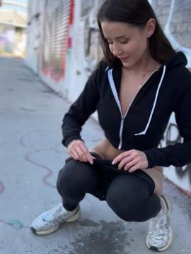 OnlyFans - 🚀SYBIL🚀 / @realsybil Scene 29 — photo 6 of 20