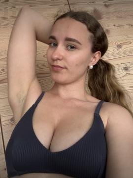 OnlyFans - Flowina Paradise — photo 2 of 5