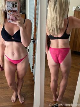 OnlyFans - BritneyKiss_me / @britneykiss_me Scene 2 — photo 5 of 20
