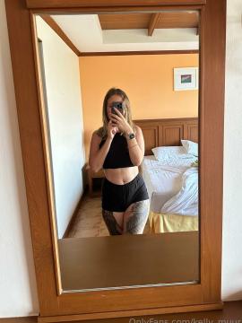 OnlyFans - 🥵🥵 Kelly Muur / Nicole Kelly / @kelly_muur 🥵🥵 Scene 22 — photo 20 of 20