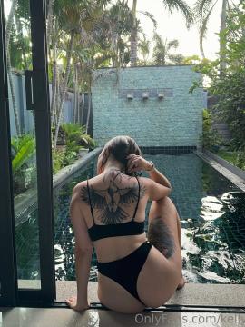 OnlyFans - 🥵🥵 Kelly Muur / Nicole Kelly / @kelly_muur 🥵🥵 Scene 25 — photo 20 of 20