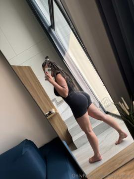 OnlyFans - 🥵🥵 Kelly Muur / Nicole Kelly / @kelly_muur 🥵🥵 Scene 59 — photo 10 of 20