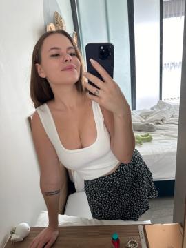 OnlyFans - 🥵🥵 Kelly Muur / Nicole Kelly / @kelly_muur 🥵🥵 Scene 72 — photo 12 of 20