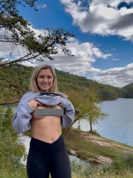 OnlyFans - Bri / @onlyneedbri Scene 1 — photo 9 of 20