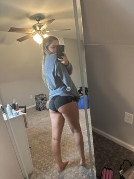 OnlyFans - Bri / @onlyneedbri Scene 4 — photo 7 of 20