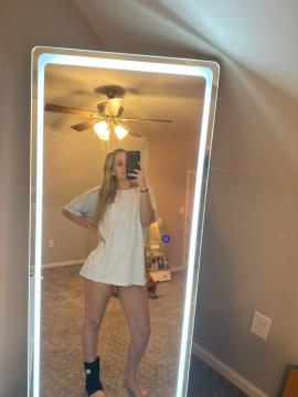 OnlyFans - Bri / @onlyneedbri Scene 5 — photo 4 of 20