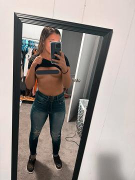 OnlyFans - Bri / @onlyneedbri Scene 7 — photo 10 of 20