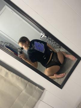 OnlyFans - Bri / @onlyneedbri Scene 7 — photo 15 of 20