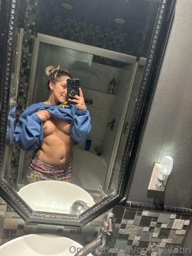 OnlyFans - Bri / @onlyneedbri Scene 15 — photo 5 of 20