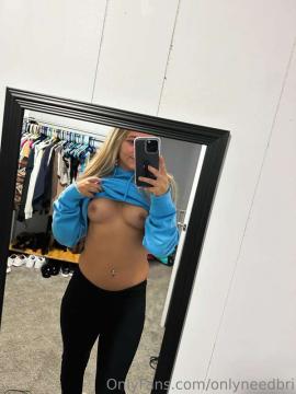 OnlyFans - Bri / @onlyneedbri Scene 19 — photo 10 of 20