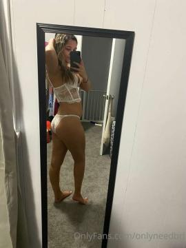 OnlyFans - Bri / @onlyneedbri Scene 22 — photo 9 of 20